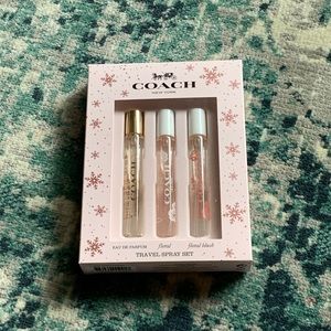 New! Coach travel set